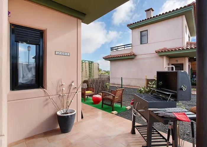 Amadeus Ferienhaus La Oliva