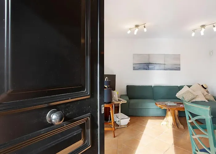 Amadeus لا أوليفا